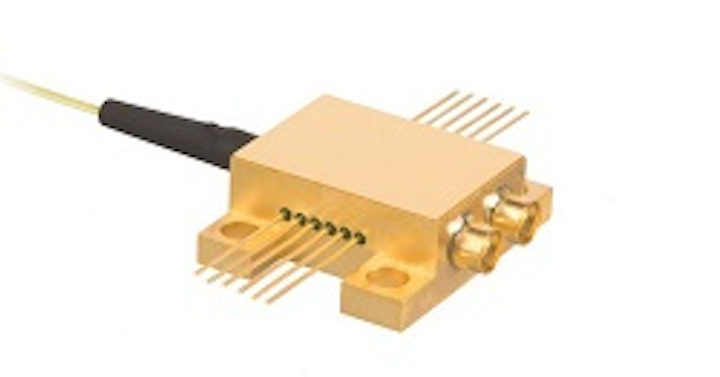 MACOM PT-28E: Differential-Output Reference Receiver Module for 28/56-GB PAM4 Transmission Receive Applications