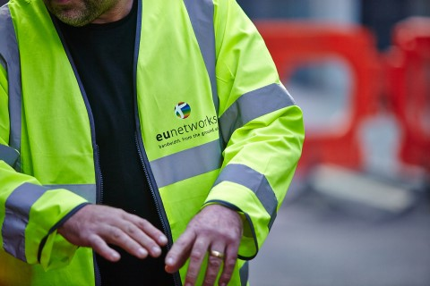 L Weunetworks060820 5ede3e0a37137