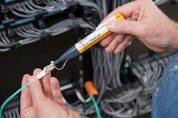 Fluke Networks' FiberLert Live Fiber Detector provides a simple way to investigate the performance of fibers and ports. Fluke Networks' FiberLert Live Fiber Detector provides a simple way to investigate the performance of fibers and ports.