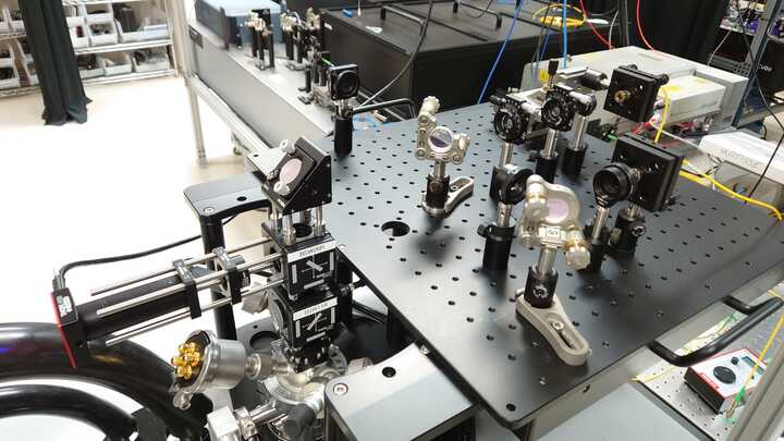 Startup Quantum Bridge has received funding for development of a quantum repeater.