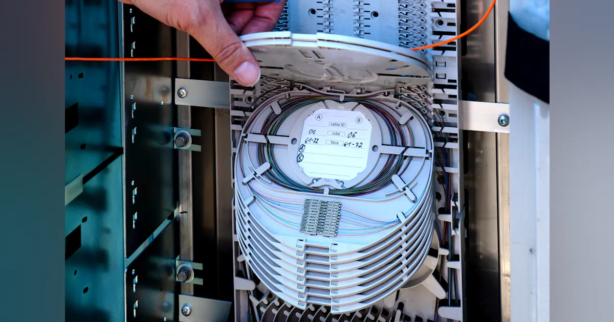 Quantem Lumen Router Lumen to offer Quantum Fiber services in 18 cities | Lightwave Online