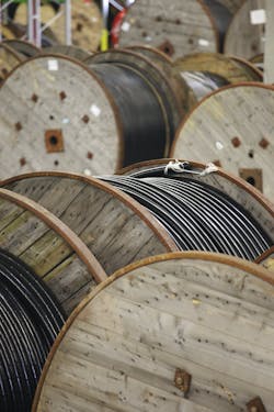 OFS targets AI and High-Performance Computing (HPC) networks with new LaserWave fiber, cable solutions. OFS targets AI and High-Performance Computing (HPC) networks with new LaserWave fiber, cable solutions.