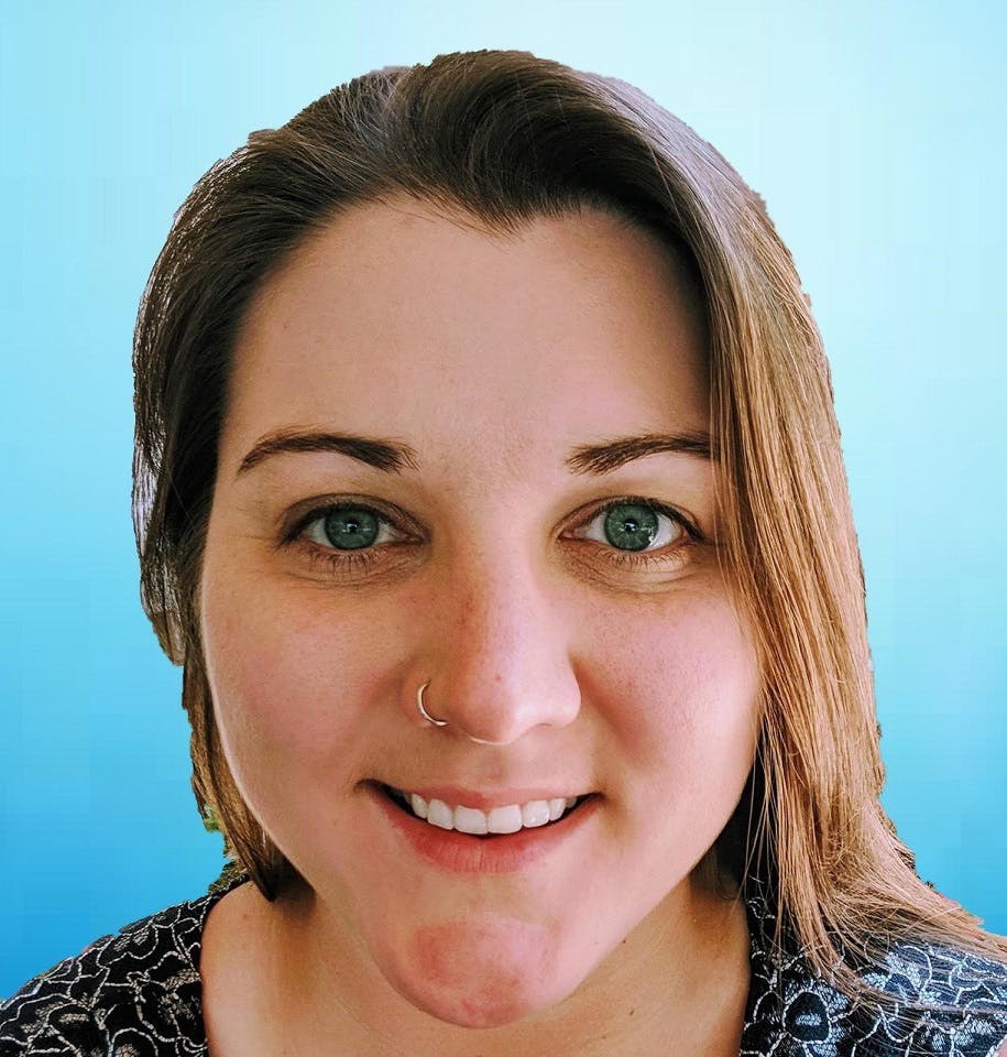 Rachael Markinson, a network operations center manager for Charter Communications in Texas, has been named as the 2020 recipient of the Catherine Oakes Memorial Leadership Scholarship for Women, the SCTE Foundation announced.