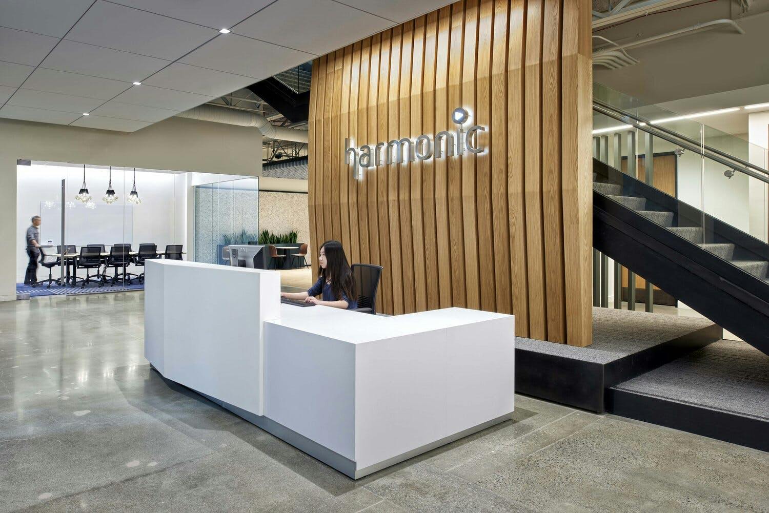 Harmonic is pursuing fiber broadband deals with large cable operators and competitive fiber providers.