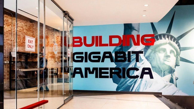 Frontier closes $750M financing to further its fiber build.