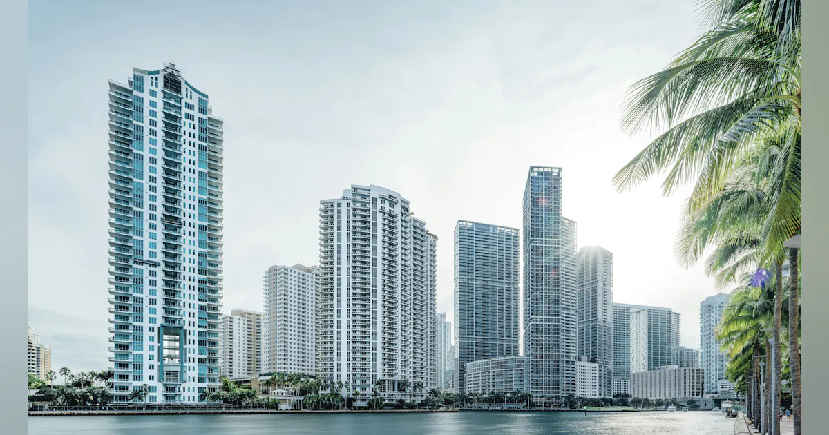 Network Graphics Miami Comcast activates new Miami-Dade fiber network | Lightwave Online