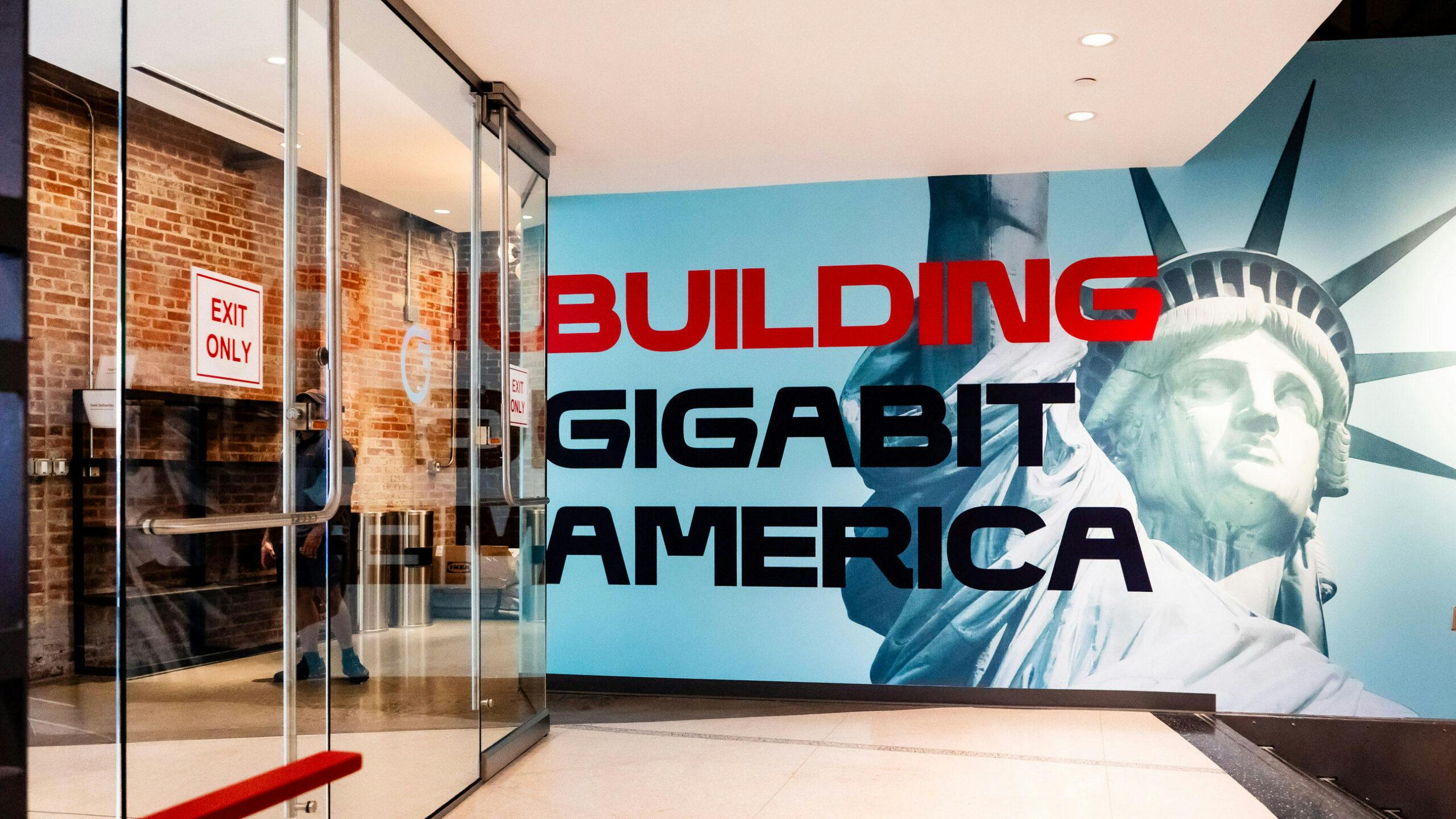 67bcdd12fb2f41cf4a2d2670 Frontier 091323 29ca105043 Beyondthelightscaled