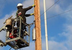 Oak Hill will provide capital and expertise to help drive Hunter’s ongoing fiber build in Oregon and Northern California. Oak Hill will provide capital and expertise to help drive Hunter’s ongoing fiber build in Oregon and Northern California.