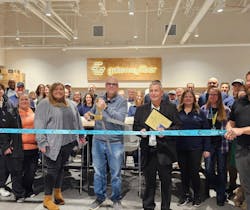 O’Fallon Mayor Bill Hennessey and members of the O’Fallon Chamber of Commerce joined the Gateway Fiber team for the ribbon-cutting to officially open the company’s headquarters on January 22, 2026. O’Fallon Mayor Bill Hennessey and members of the O’Fallon Chamber of Commerce joined the Gateway Fiber team for the ribbon-cutting to officially open the company’s headquarters on January 22, 2026.