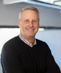 www.cisco.com Mark Patterson, CFO of Cisco.