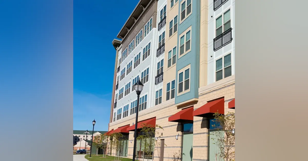 Creating a holistic experience for consumers and property owners Creating a holistic experience for consumers and property owners